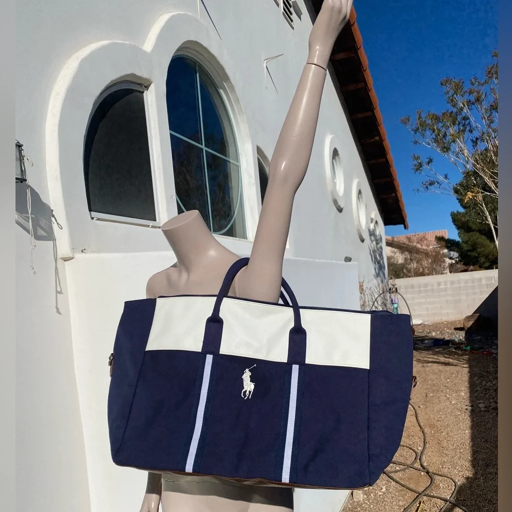 NWT Large POLO Ralph Lauren duffel bag - Picture 2 of 5